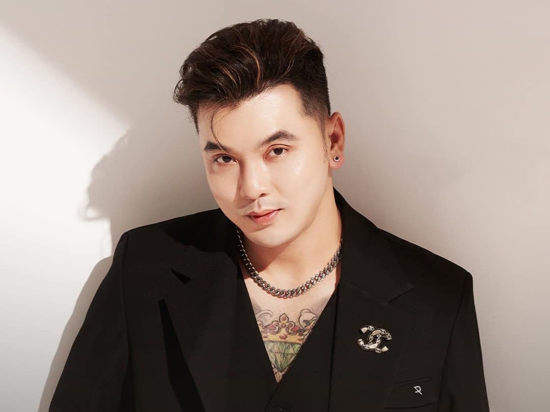 Ưng Hoàng Phúc phát hành các album đình đám